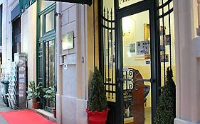 Hotel Mirage